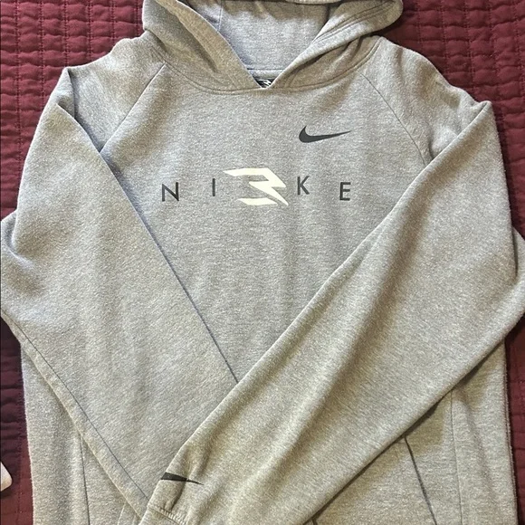 Bundle 3! Used Winter Sweaters only!! Vans and Nike! Please look at pictures!! - Picture 5 of 12